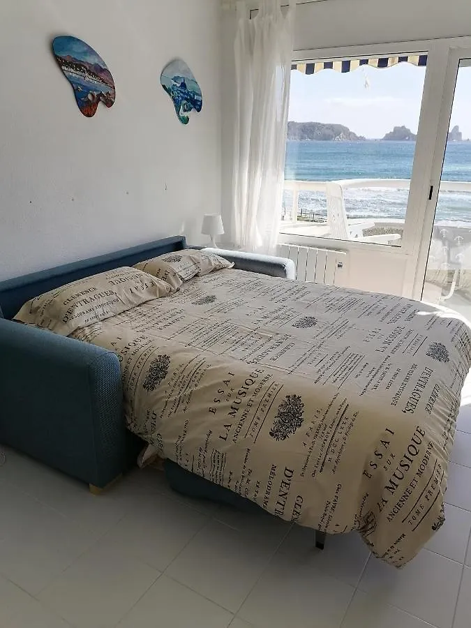 Holiday home L'Estartit, Estudio En Primera Linea De Mar.